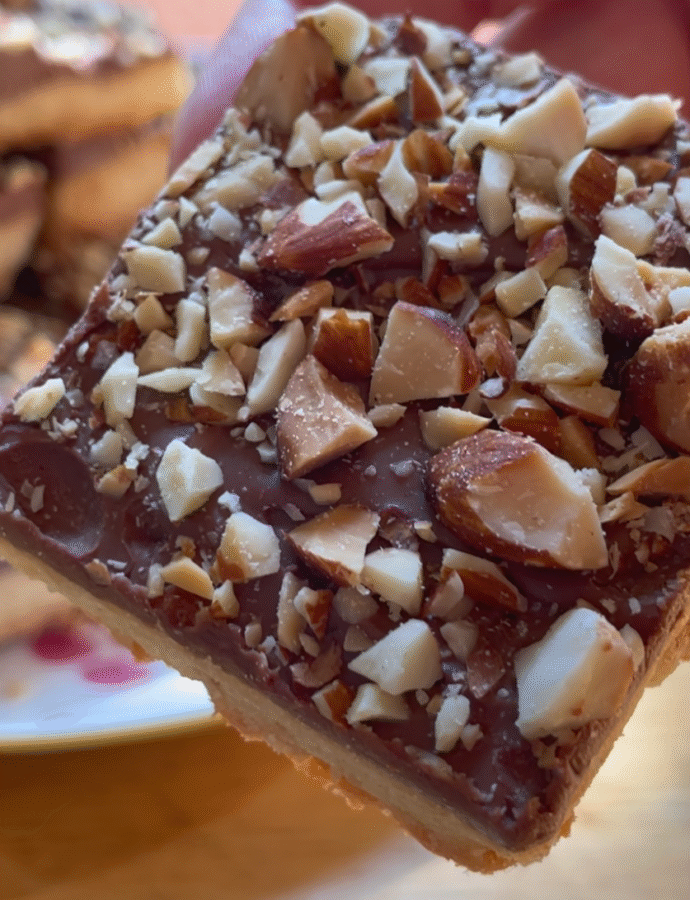 Almond Roca Bar Cookies